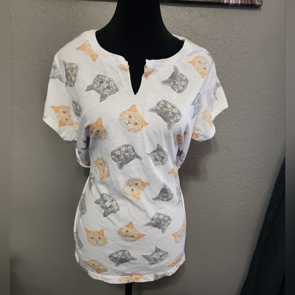 Wound up cat t shirt